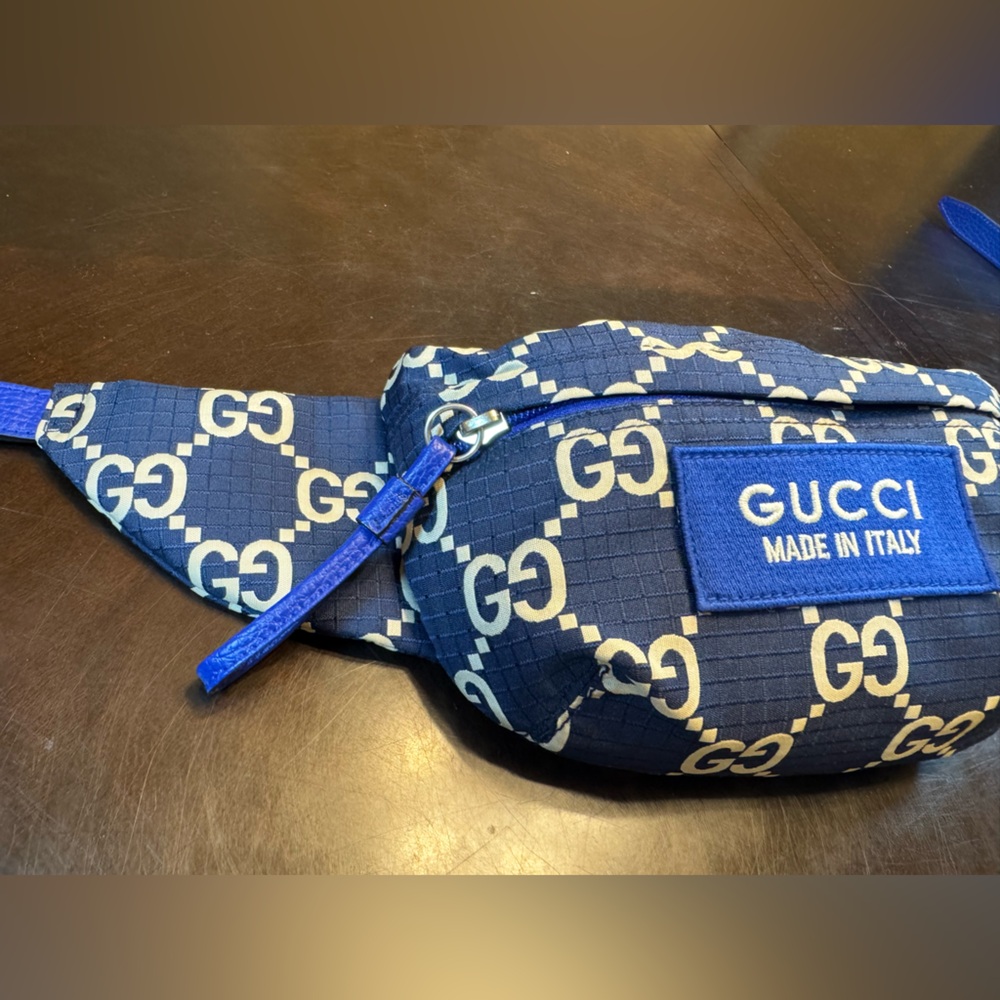 New Authentic Gucci GG Supreme Blue White Waist Bag Fanny Pack 28 - 32 inches - Picture 6 of 12